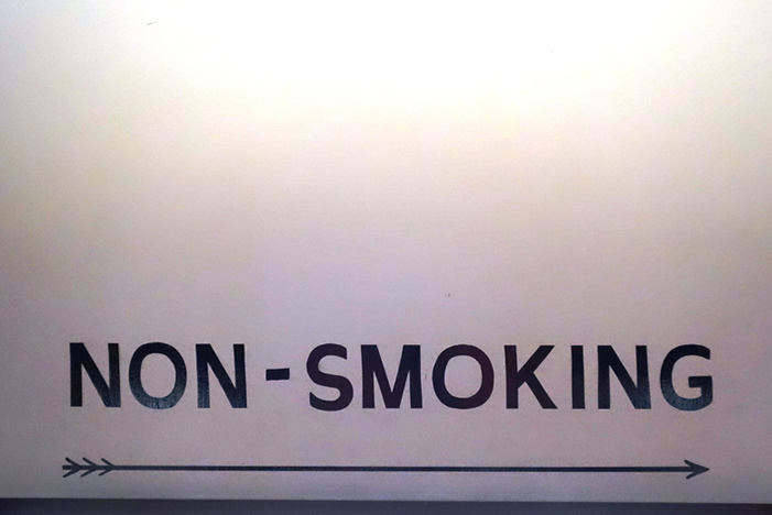 1623 no smoking sign